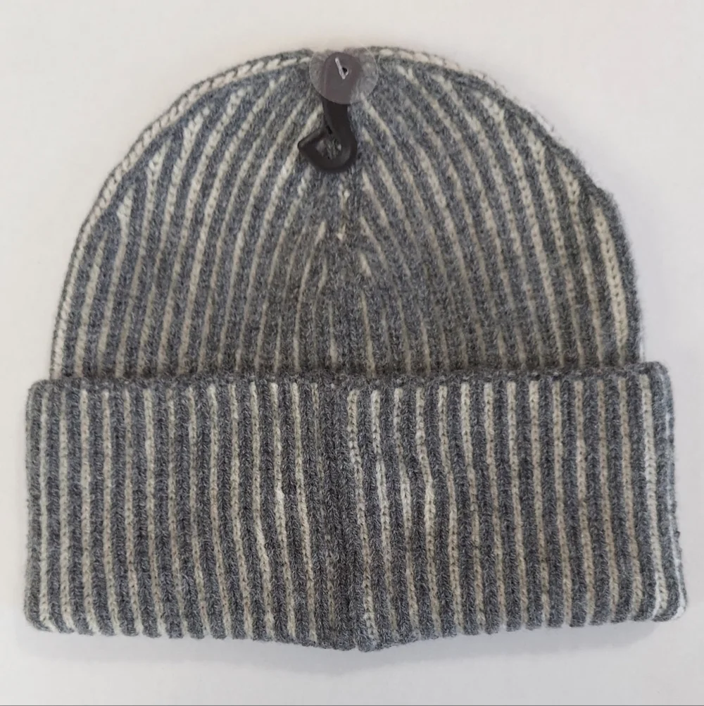 Striped Winter Beanie Hat Womens Unisex Gray Soft Warm Hat Winter New Stretch